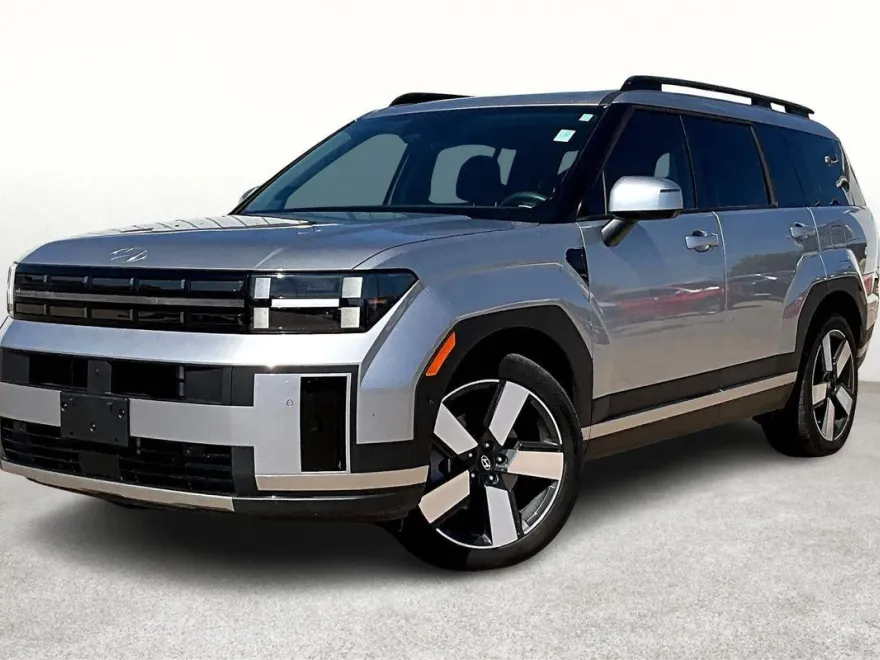 2025 Hyundai Santa Fe photo 1