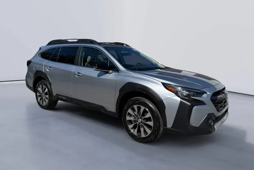 2025 Subaru Outback Limited photo 1