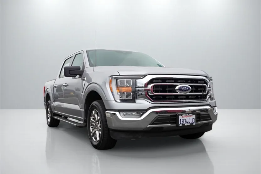 2021 Ford F-150 XLT photo 1