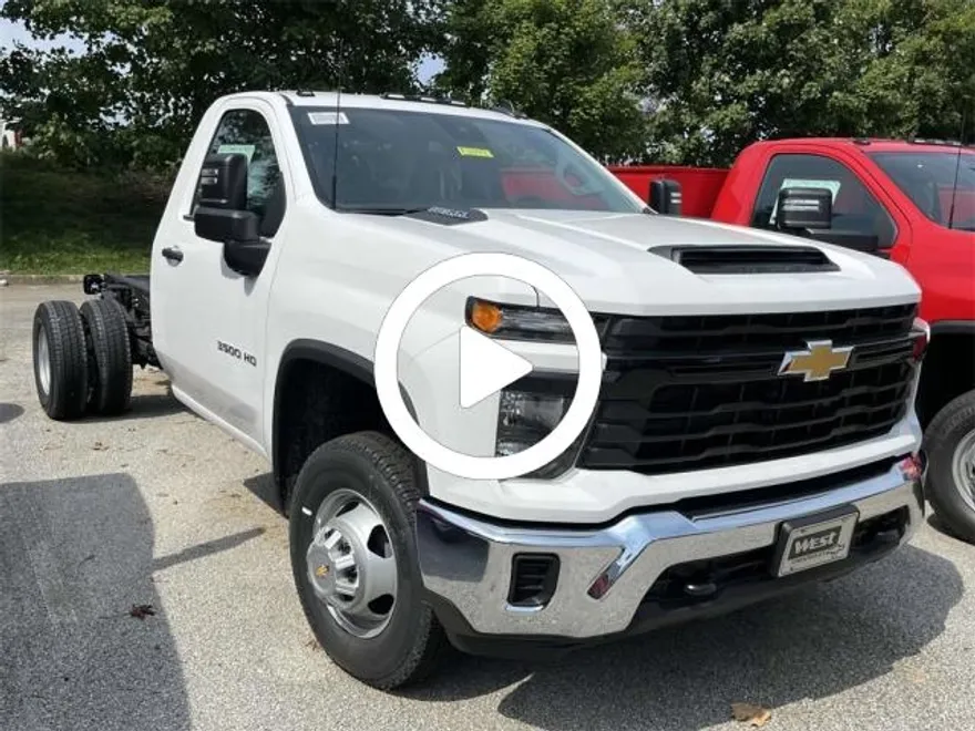 2024 Chevrolet Silverado 3500HD Work Truck photo 1