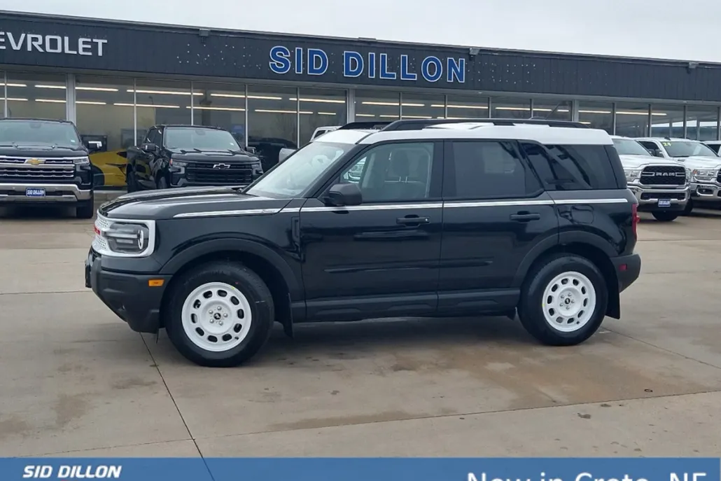 2025 Ford Bronco Sport Heritage photo 1