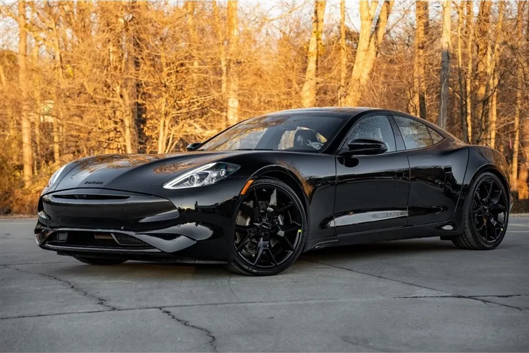 2025 Karma Revero Luxury photo 1