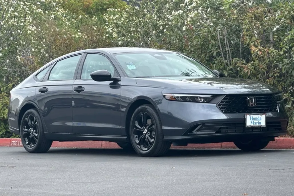 2025 Honda Accord 1.5T SE photo 1