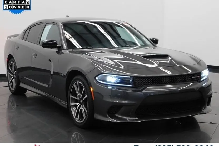 2023 Dodge Charger R/T photo 1