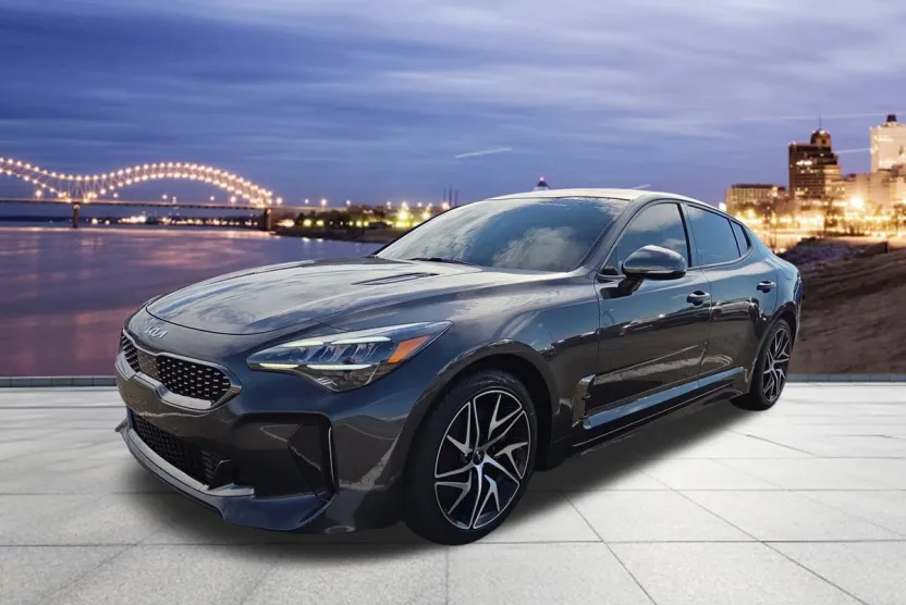 2023 Kia Stinger GT-Line photo 1