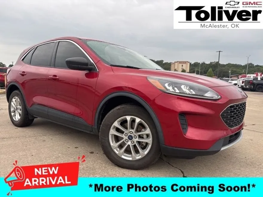 2022 Ford Escape SE photo 1