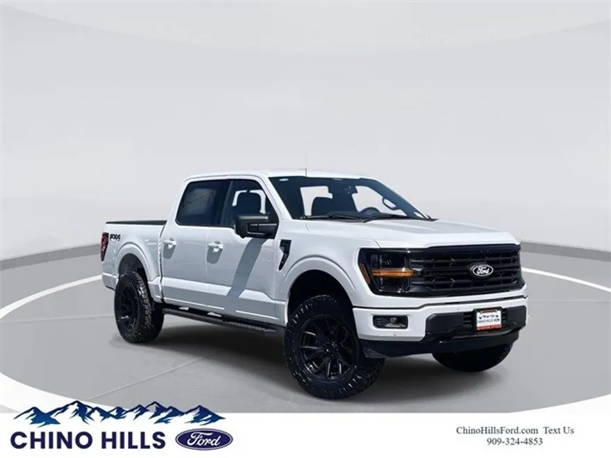 2025 Ford F-150 XLT photo 1