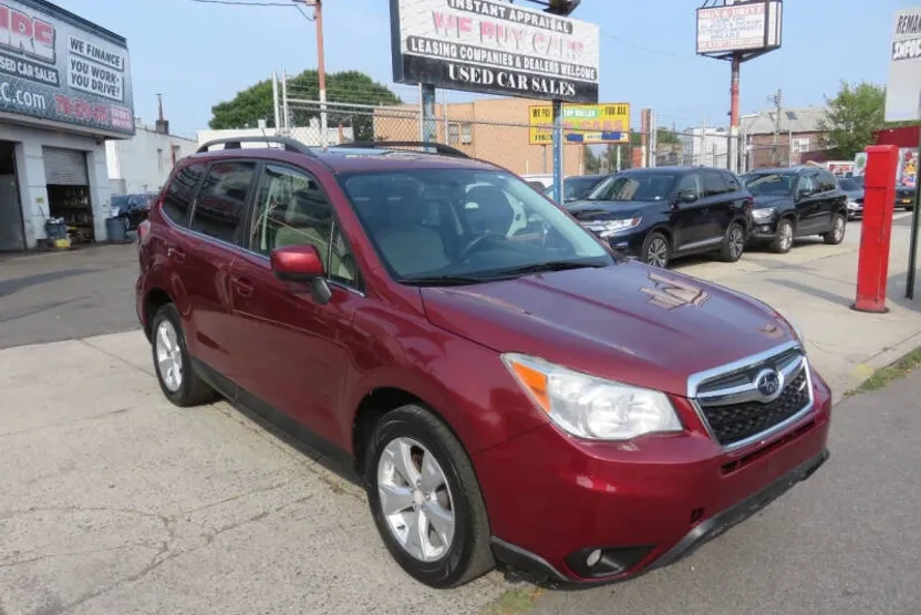 2014 Subaru Forester 2.5i Limited photo 1