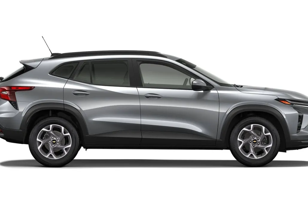 2026 Chevrolet Trax LT photo 1