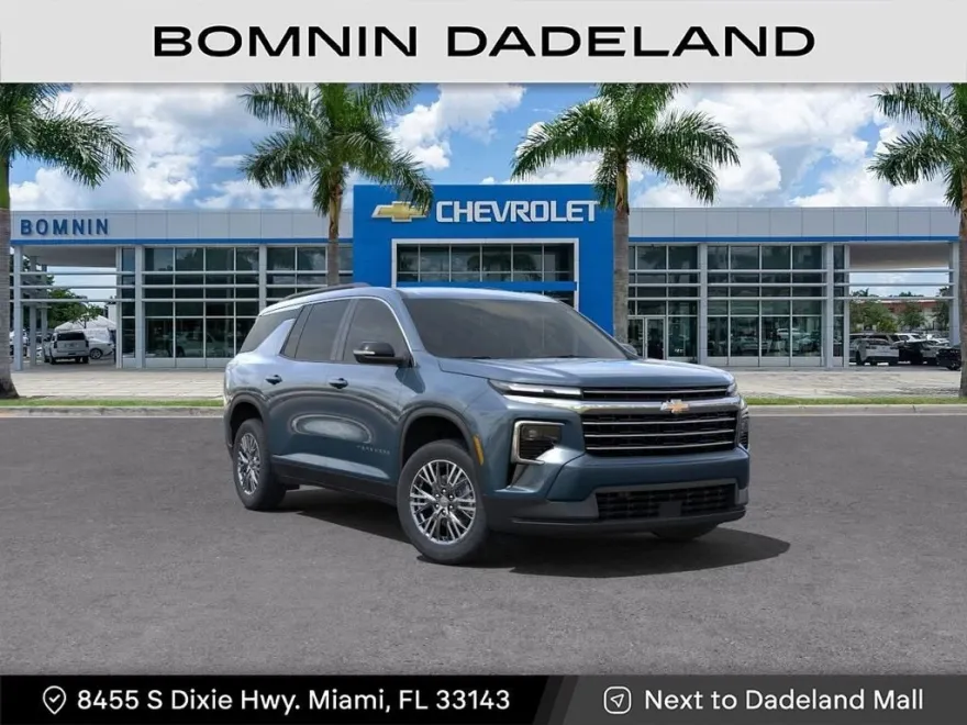 2025 Chevrolet Traverse photo 1