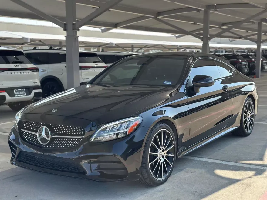2022 Mercedes Benz C 300 photo 1