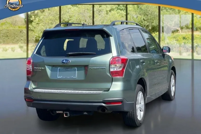 2015 Subaru Forester 2.5i Limited photo 1