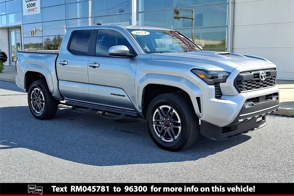 2024 Toyota Tacoma TRD Sport 4x4 Double Cab photo 1