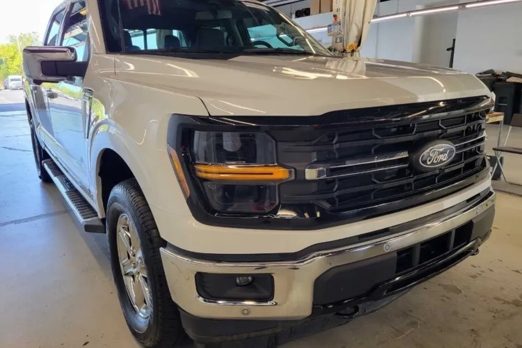 2024 Ford F-150 XLT photo 1