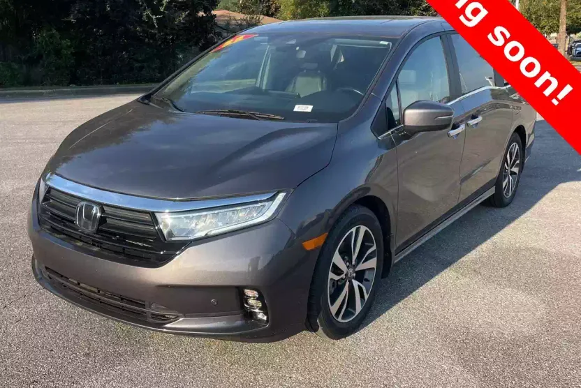 2022 Honda Odyssey Touring photo 1