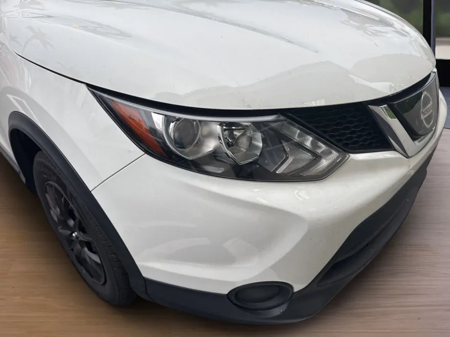 2019 Nissan Rogue Sport S photo 1