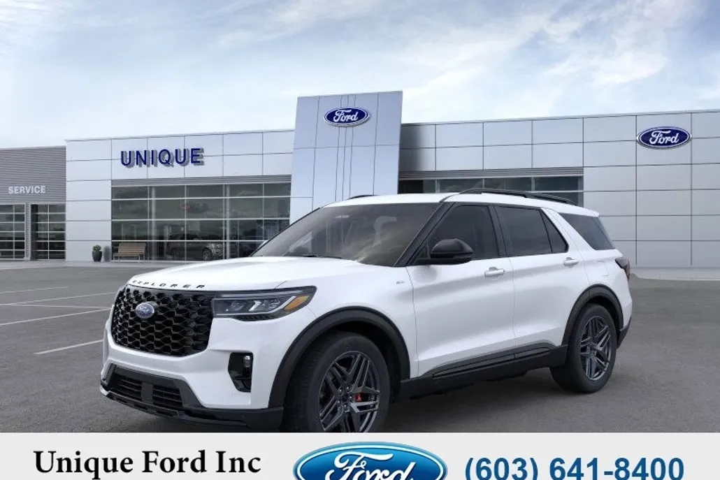 2025 Ford Explorer ST-Line photo 1