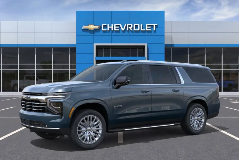 2026 Chevrolet Suburban LT photo 1