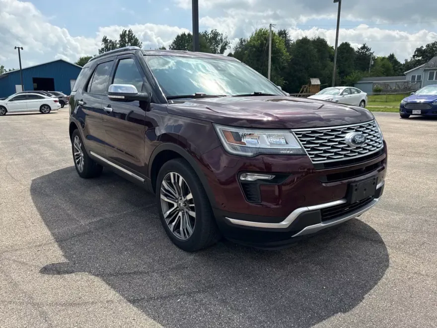 2018 Ford Explorer Platinum photo 1
