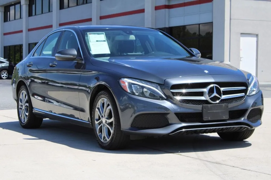 2015 Mercedes Benz C Sedan 300 4MATIC photo 1