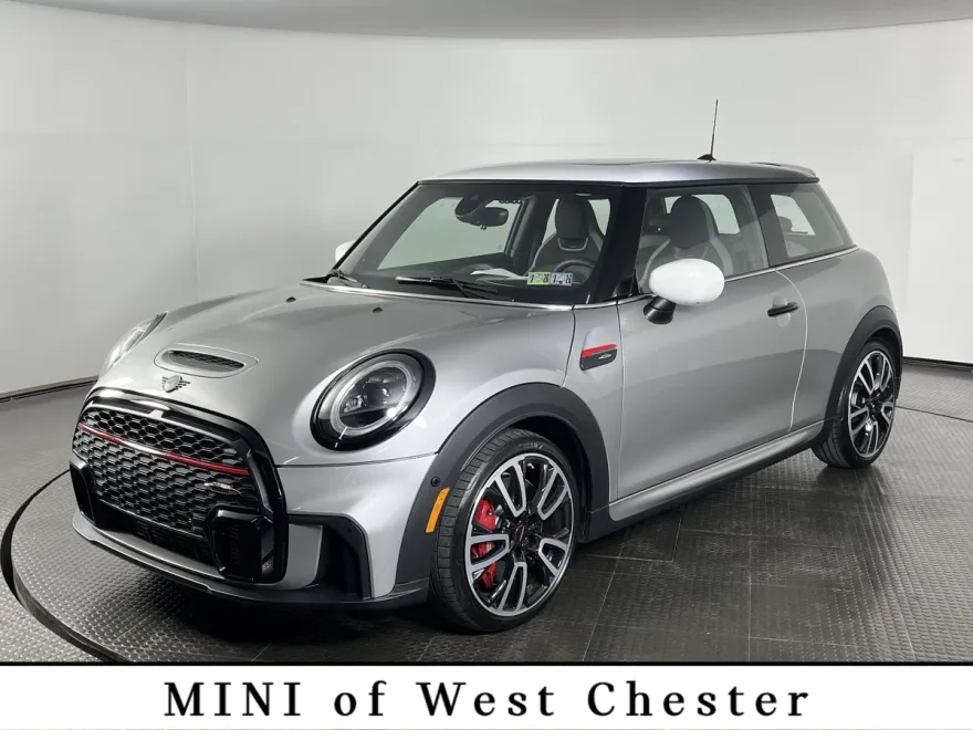 2024 Mini Cooper Hardtop John Cooper Works photo 1