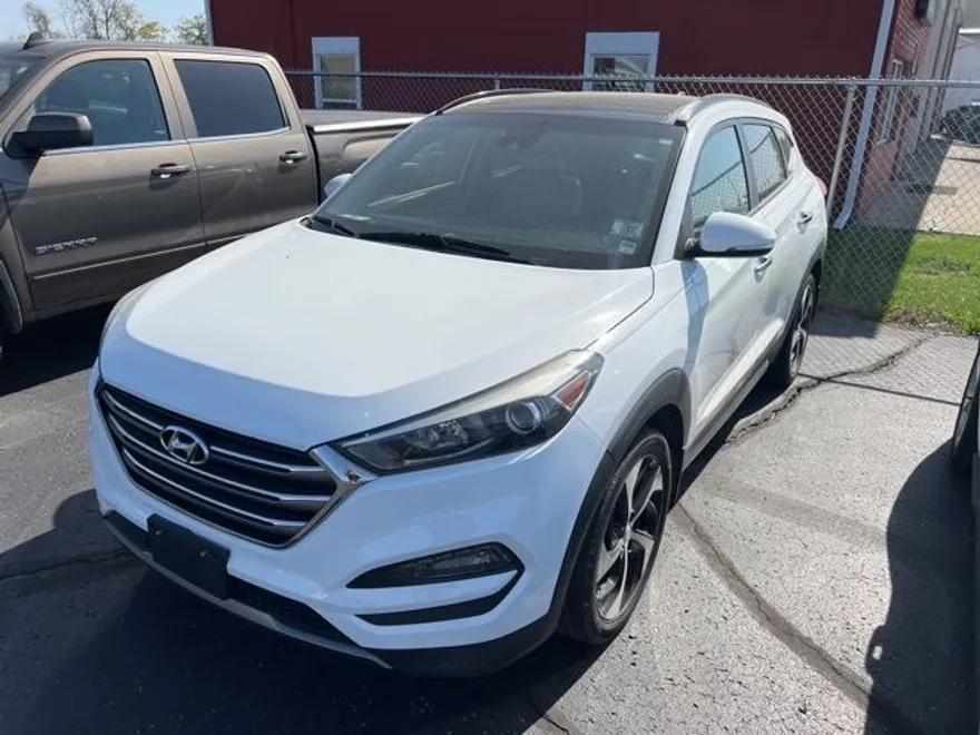2016 Hyundai Tucson Limited photo 1