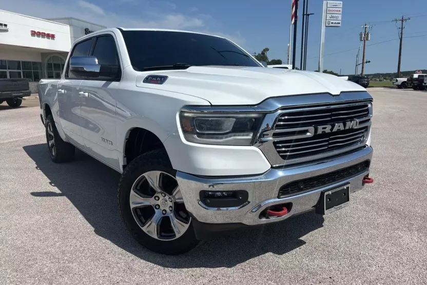 2023 Ram 1500 Laramie photo 1
