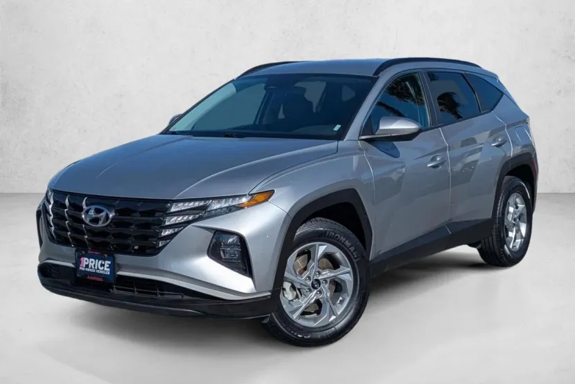2024 Hyundai Tucson SEL photo 1