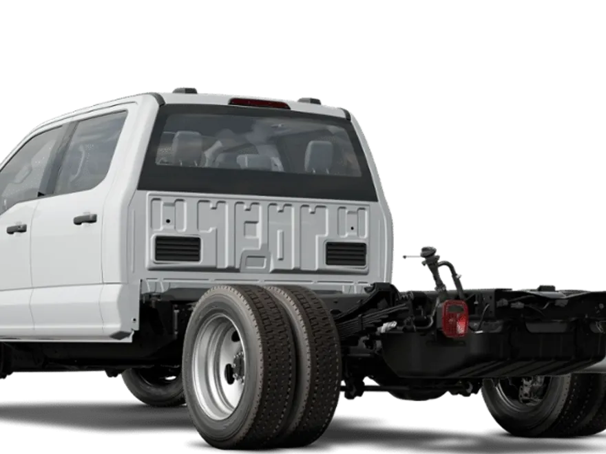 2024 Ford F-550 photo 1