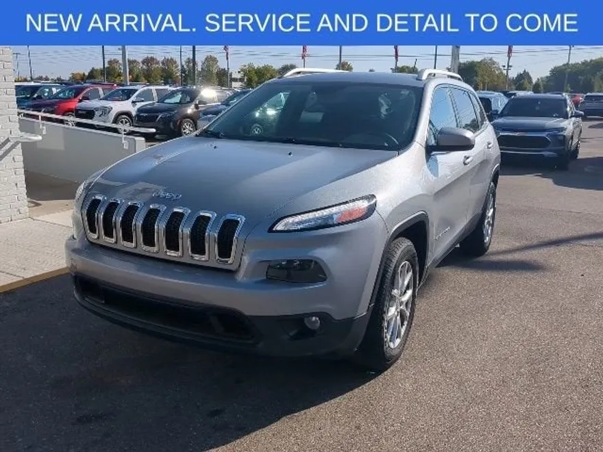 2015 Jeep Cherokee Latitude photo 1