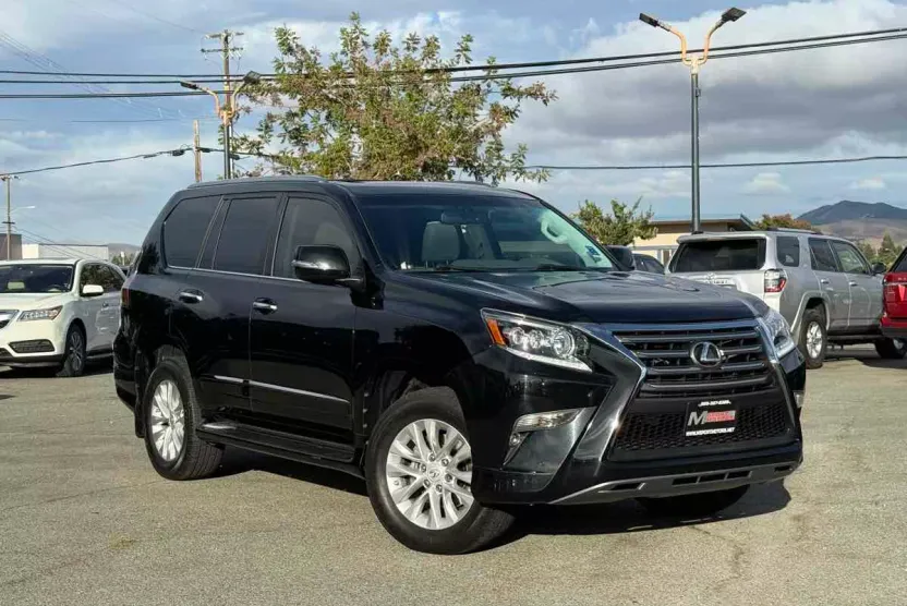2017 Lexus GX 460 photo 1