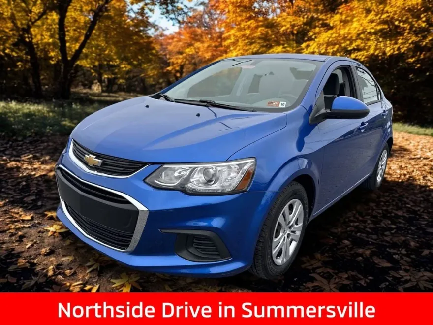 2019 Chevrolet Sonic LS photo 1