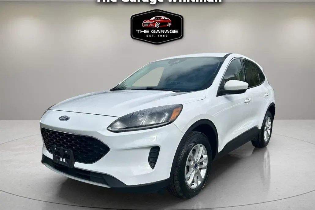 2020 Ford Escape SE Sport photo 1