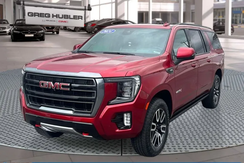 2024 Gmc Yukon XL AT4 photo 1