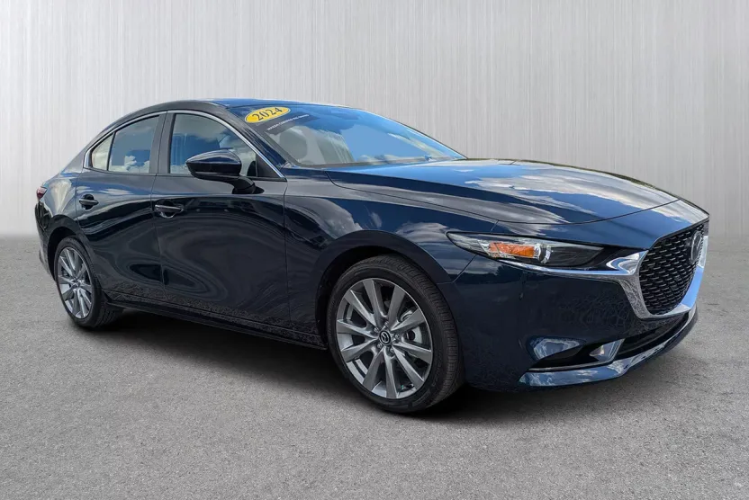 2025 Mazda Mazda3 2.5 s Preferred photo 1