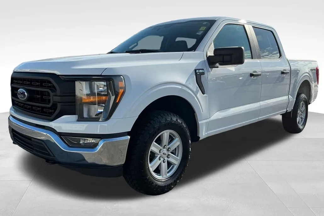 2023 Ford F-150 XL photo 1
