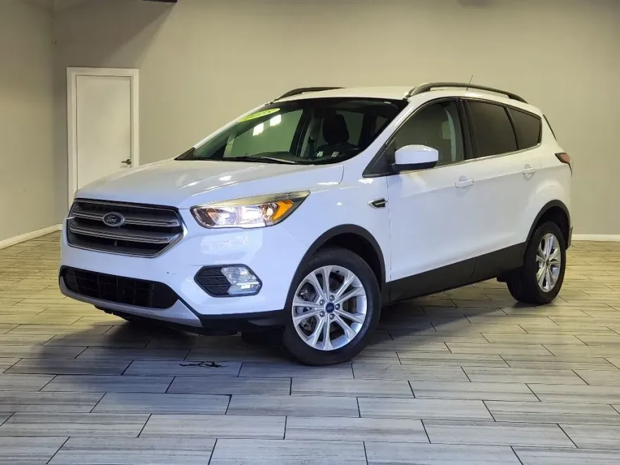 2018 Ford Escape SE photo 1