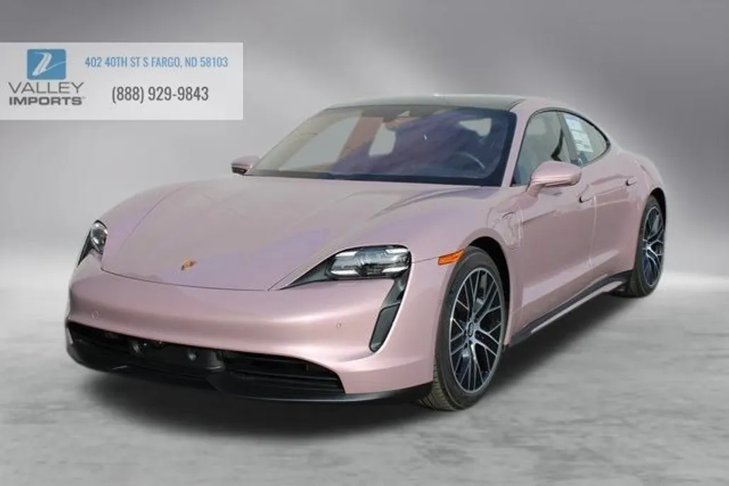 2024 Porsche Taycan 4S photo 1