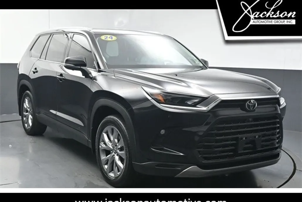 2024 Toyota Grand Highlander Limited photo 1