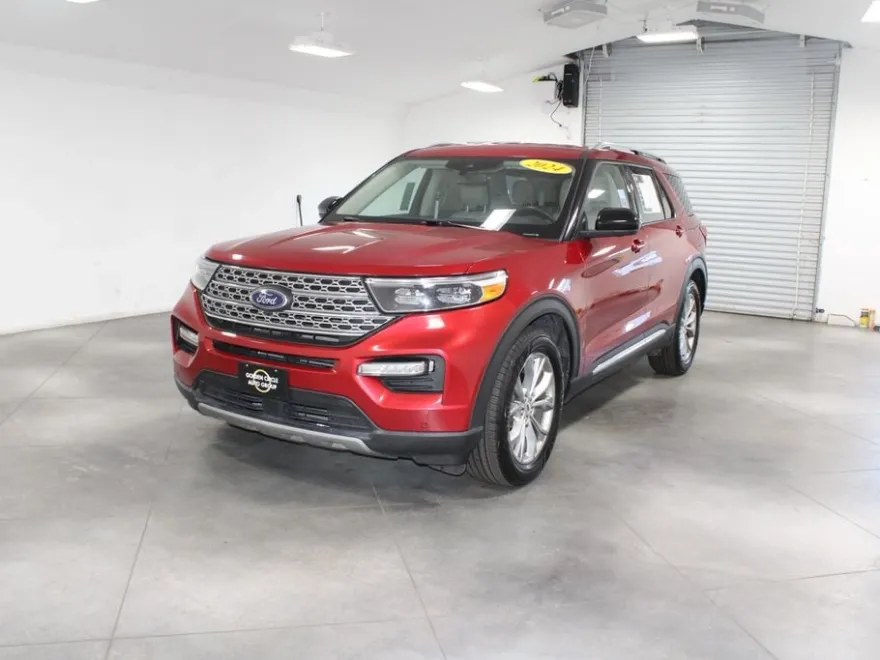 2024 Ford Explorer Limited photo 1
