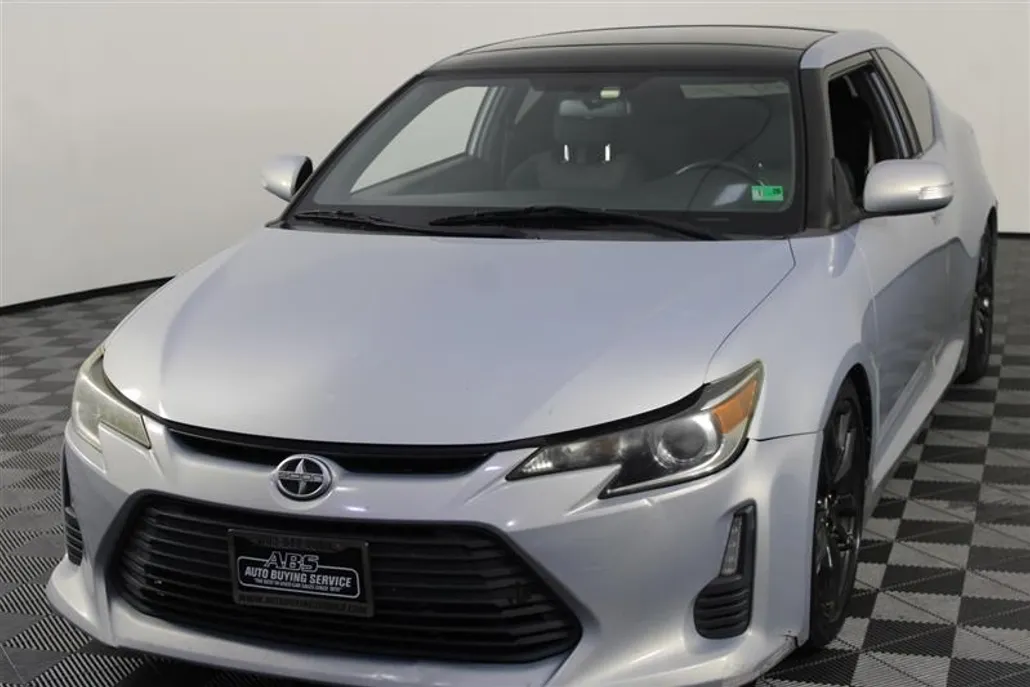 2014 Scion tC photo 1