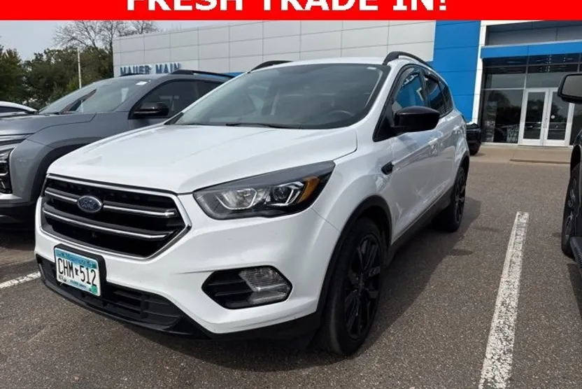 2019 Ford Escape SE photo 1
