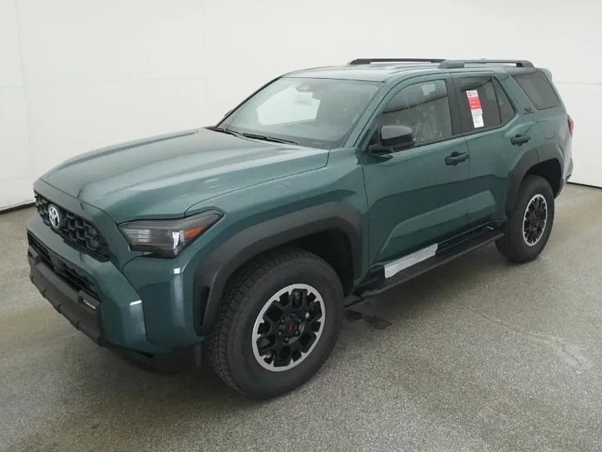 2025 Toyota 4Runner TRD Off-Road photo 1