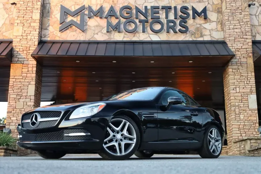 2014 Mercedes Benz SLK 250 photo 1