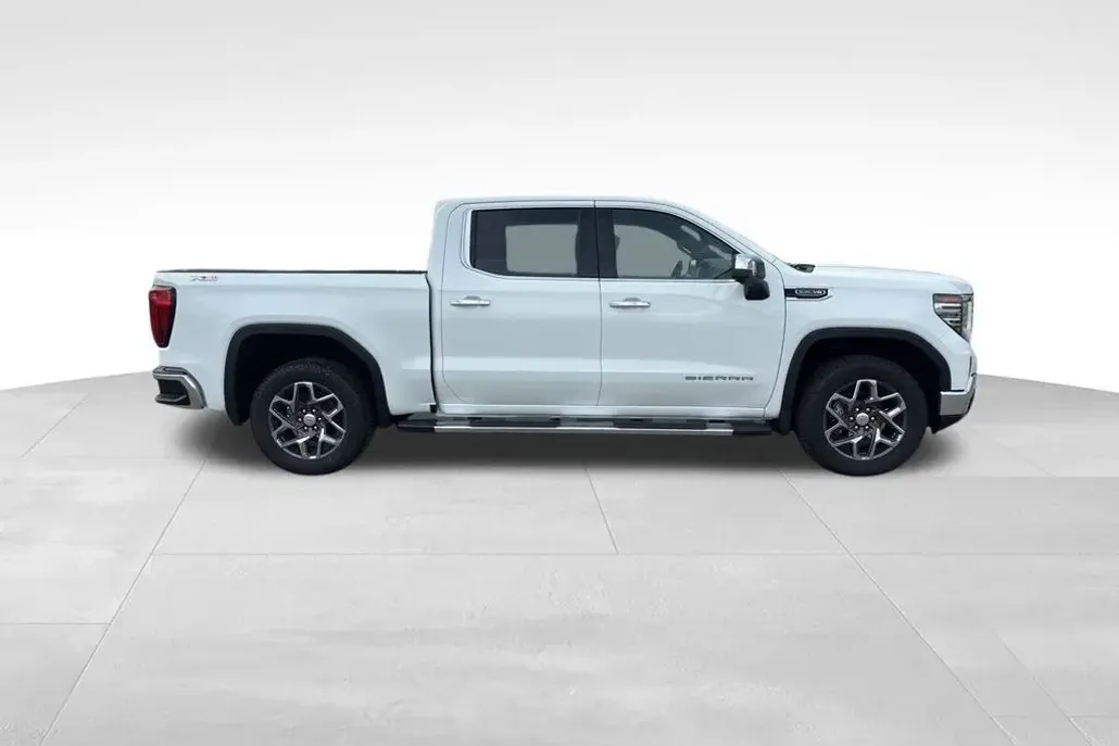 2025 Gmc Sierra 1500 SLT photo 1