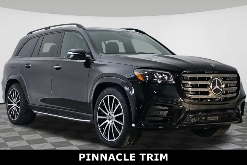 2024 Mercedes Benz GLS 450 4MATIC photo 1