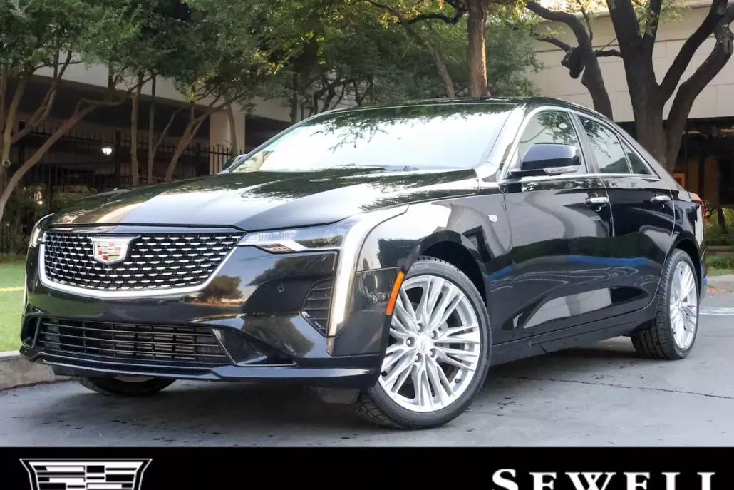 2022 Cadillac CT4 Premium Luxury photo 1