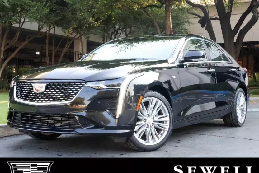 2022 Cadillac CT4 Premium Luxury photo 1