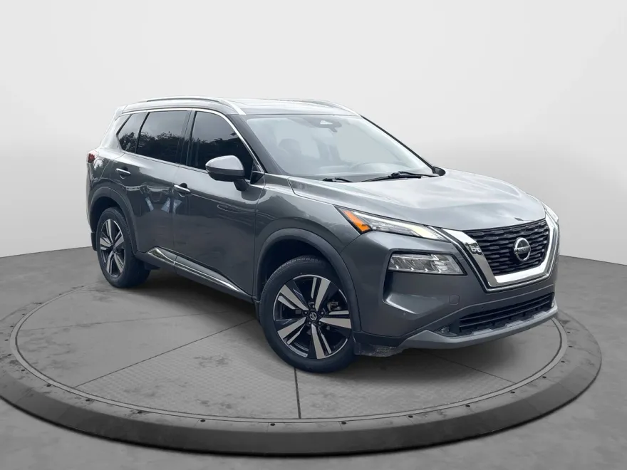 2021 Nissan Rogue SL photo 1