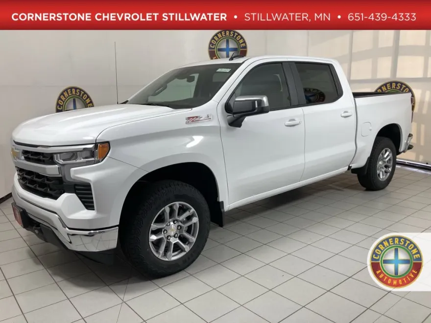 2026 Chevrolet Silverado 1500 LT photo 1